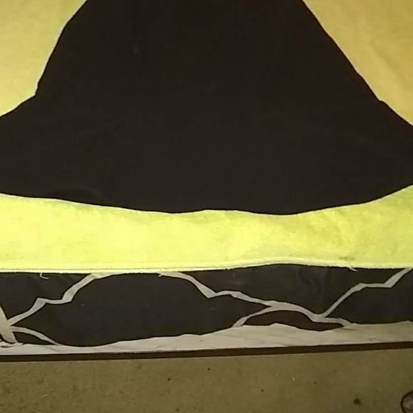 Black seamed wide flaired skirt - Picture 2 of 4